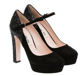 億凰鞋業(yè)鞋品牌資訊 億凰鞋業(yè)企業(yè)動態(tài)資訊 第1頁